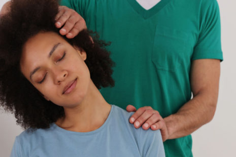 Can neck pain heal on its own?
