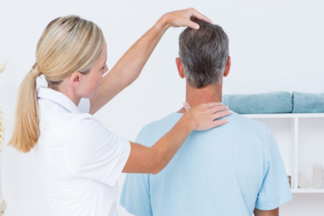 How long should neck pain last before seeing a doctor?