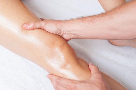 How Should I Massage My Knee